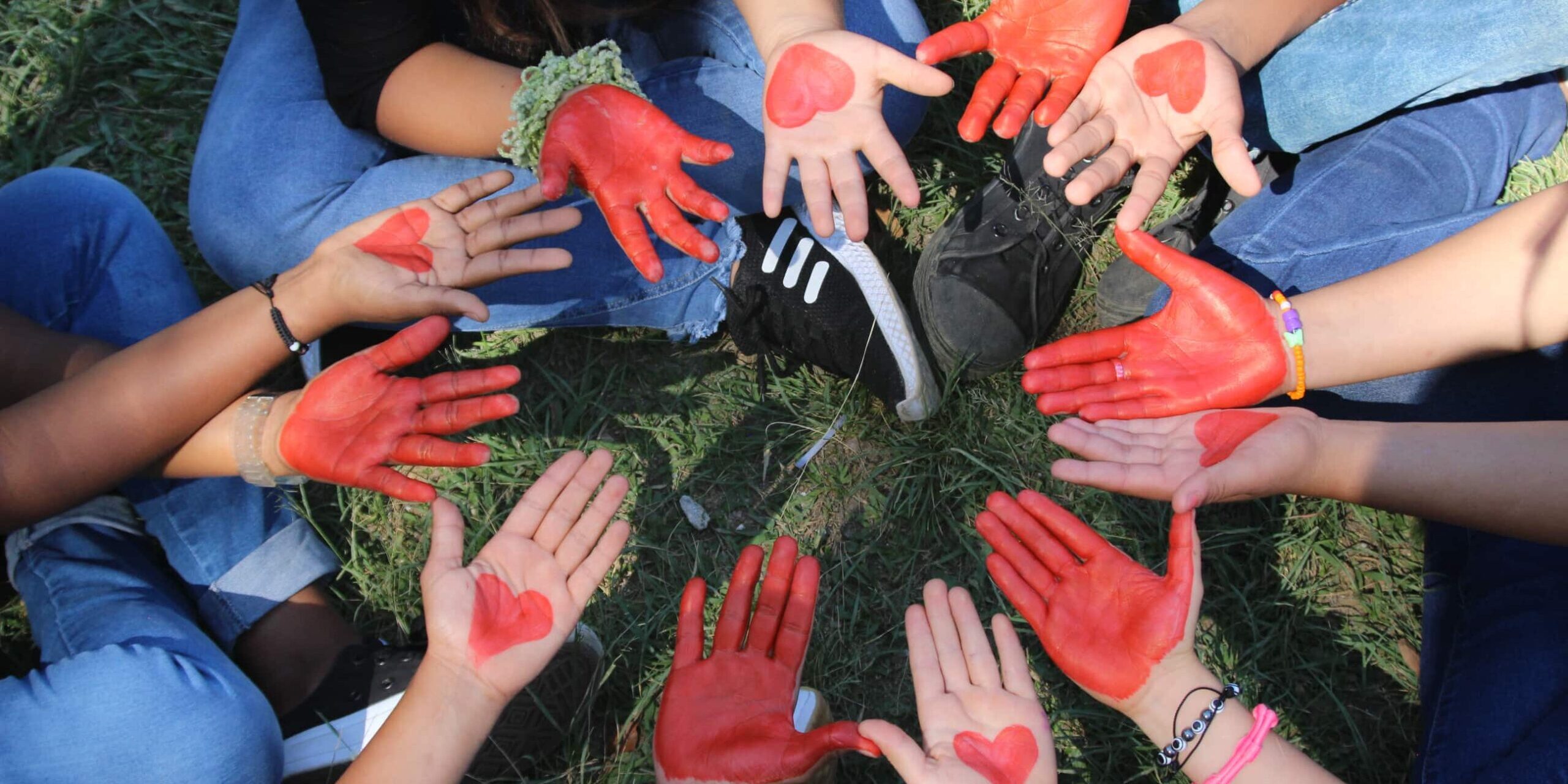 Día Internacional de las Manos Rojas Día Internacional de las Manos Rojas